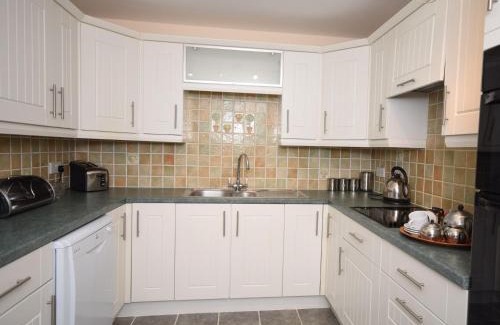 Hartland House | 3 bed in Hartland GIFFO