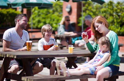Layer Marney House | 3 bedroom accommodation in Colchester
