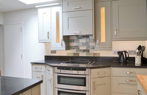 Stowmarket Cottage | 3 bedroom accommodation in Pettaugh, near Stowmarket