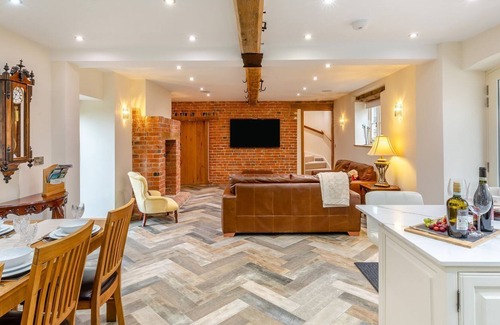 Dalbury Lees Cottage | 3 bedroom accommodation in Longford, near Ashbourne