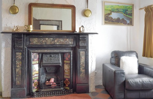 Pont Yates Cottage | 3 bedroom accommodation in Cynheidre, near Llanelli