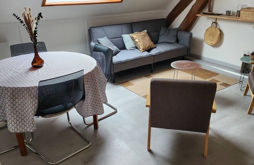 Tour-en-Sologne Apartment | 3-bedroom apartment, 2 steps from Chambord, Loire castles, Beauval