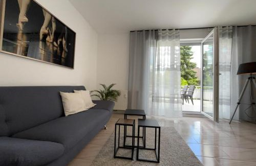 Leverkusen Apartment | 3 bedroom apartment in Leverkusen incl parking-near Messe Deutz-Lanxessarena-Bayarena