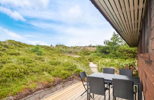 Grærup Strand House | 3 bedroom awesome home in Oksbøl