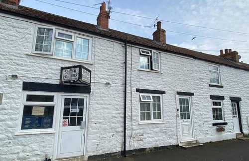 Scarborough Cottage | 3 Bedroom Cottage, Sleeps 5 Village Location