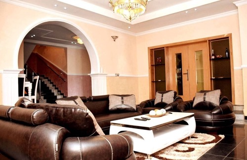 Oshodi-Isolo House | 3 Bedroom Duplex House