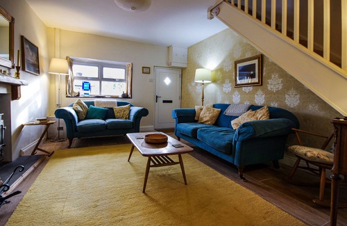 Narberth House | 3 bedroom family friendly and pet friendly cottage in Narberth, Pembrokeshire