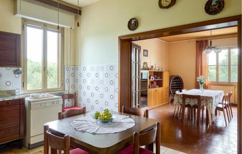 Montecarlo House | 3 Bedroom Gorgeous Home In Montecarlo