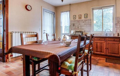 Pontaillac House | 3 Bedroom Gorgeous Home In Royan