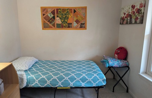 Rockdale Apartment | 3-bedroom Home away from home while in Rockdale A