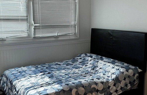 King House | 3-bedroom house in charming King City with AC, WiFi. Enjoy your stay