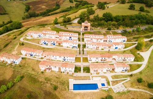 Carla-Bayle House | 3-bedroom house in Residence* with heated pools
