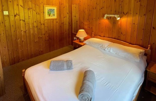 St Teath Cabin | 3 Bedroom Lodge Lanteglos #11