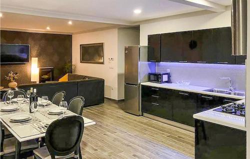 Rovinjsko Selo House | 3 Bedroom Lovely Home In Rovinj