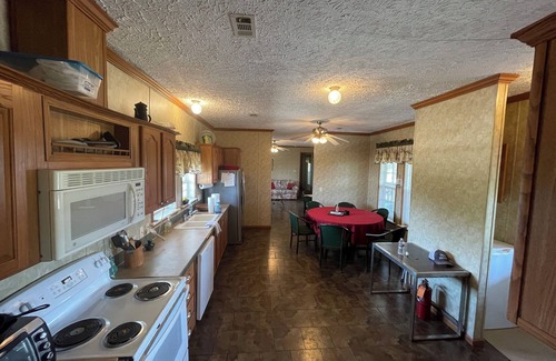 Pointe A La Hache House | 3-bedroom mobile home in delightful Delacroix with AC, WiFi