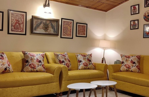Shimla Apartment | 3 bedroom penthouse - Shimla
