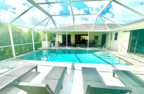 Deep Creek House | 3-bedroom Pool home in enjoyable Punta Gorda with WiFi, AC, Pet Friendly