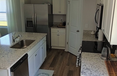 Southport House | 3-bedroom house in awesome Southport with WiFi, AC