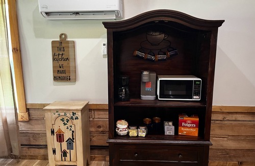 French Lick Cabin | 3-bedrooms, 2 bathrooms upstairs cabin in charming French Lick with AC