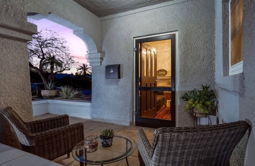 West University House | 3 Blocks from U of A/1 BR 1 BA/Near 4th Ave