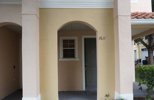 Crestwynd Bay House | 3 Br Townhouse Minutes to Disney!