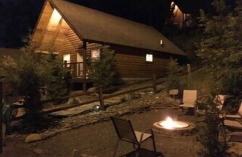 Rapid City Apartment | 3 Custom Built Log Cabin Bordered by Black Hills National Forest