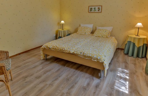 Degagnac House | 3 luxury holiday homes with swimming pool on a small estate in Dordogne / Lot