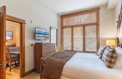 Truckee Resort | 3 Northstar California Resort, Ski-In/out Resort and Spa