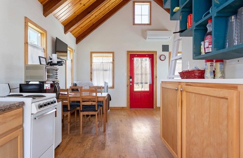 Fredericksburg Cabin | 3 One Bedroom Country Cabins on a Secluded 10+ Acres