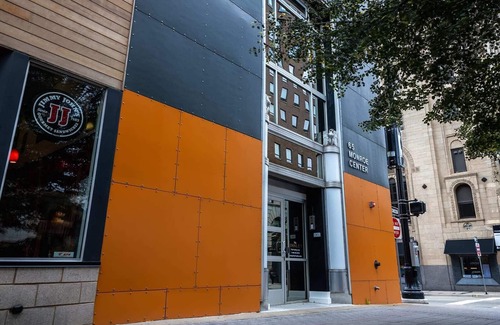 Downtown Apartment | 3 Private King Suites - The Finnley Hotel