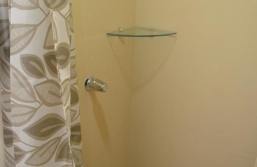 Carmen Apartment | #3 Private room Close to Airport