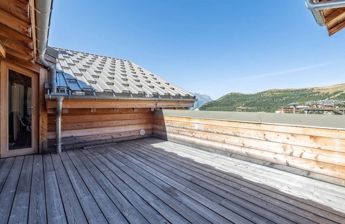 Jeux Apartment | 3-room apartment in Huez center with WIFI