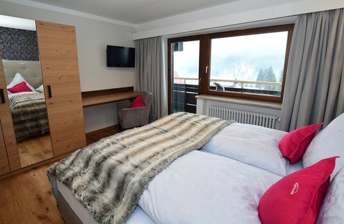 Hirschegg Apartment | 3-room apartment NEW No. 5 balcony + terrace - Alp Chalet - Apartments