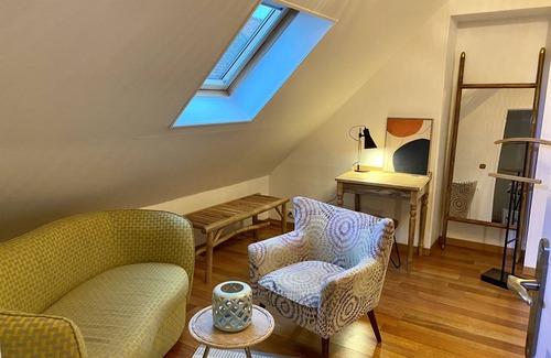 Barbery House | 3-star listed house with garden