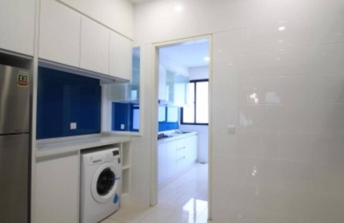 Seri Kembangan Apartment | #3 Tropical Evilla Executive Suite
