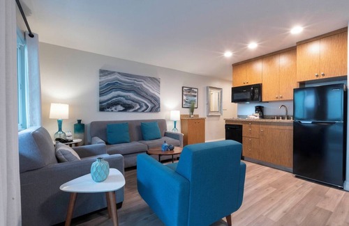 San Clemente Hotel | 3 Units | Kitchenette | Pool | Near Beach & Downtown