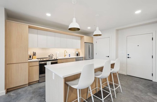 Rio Grande Hotel | 3 Units | SLC Family Apartments | Pet-Friendly | Near Parks & Local Dining