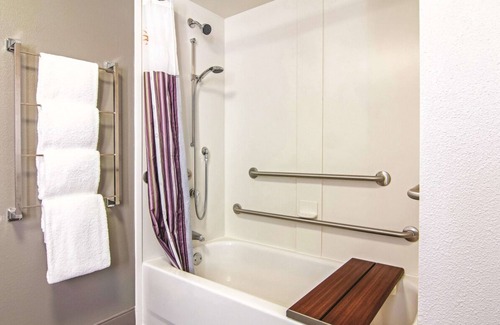 Orlando House | 3 x 2 Double Beds Mobility Accessible Rm at La Quinta Inn by Wyndham Orlando UCF