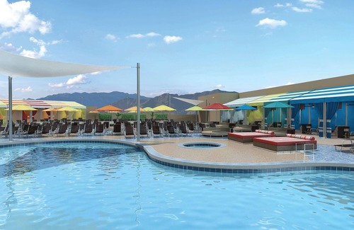 Gateway District Hotel | 3 x Elevate 2 Queens at The STRAT Hotel, Casino & Tower