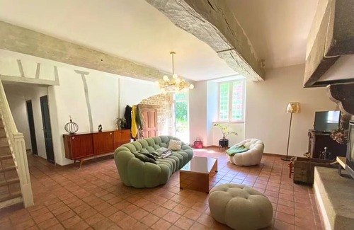 Saint-Remy-du-Plein House | 300 m² manor house set in wooded grounds