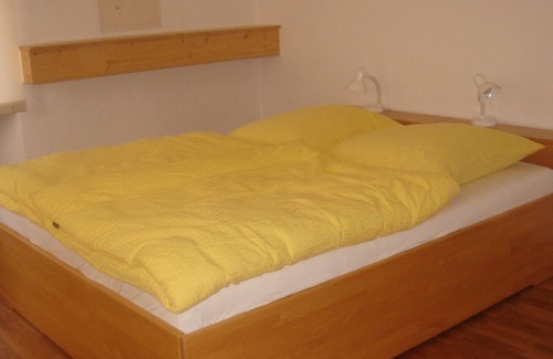 Schonau Apartment | 300 year old forest house in the heart of the Palatinate Forest