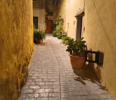 Rabat House | 300 year old Townhouse near Mdina