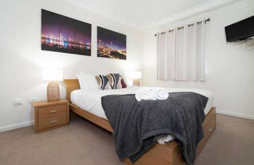 Perth Central Business District Apartment | 302 Wonderful Waldorf Poolgym