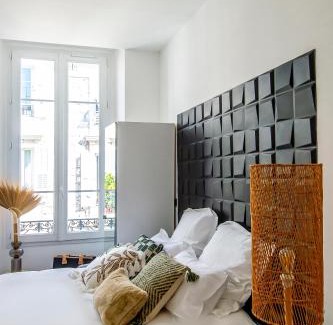Lepante Quarter Apartment | 302b Beautiful studio refurbished Downtown/Ac