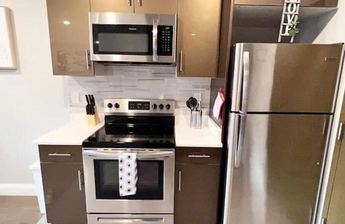 Chinatown Apartment | 303 Cozy and modern 1BR apartment in center City