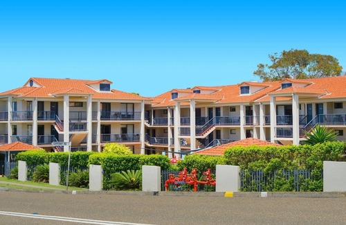 Port Macquarie Apartment | 306 South Pacific Apartments
