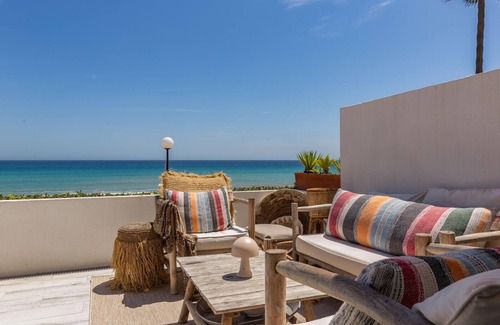Manilva Ski Chalet | 3128 Beachfront Casa Luna in Aldea Beach