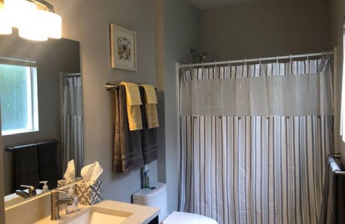 Longview Apartment | 3143 Dover #2 · NEW Modern QUALITY Apartment #2 - GOODSON