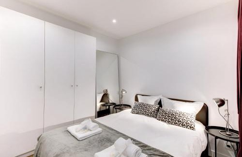 Quartier de la Folie-Mericourt Apartment | 318 Suite Pivert - Superb apartment in Paris