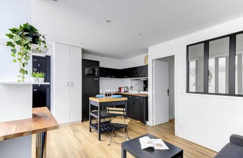 Quartier de la Folie-Mericourt Apartment | 318 Suite Pivert - Superb apartment in Paris